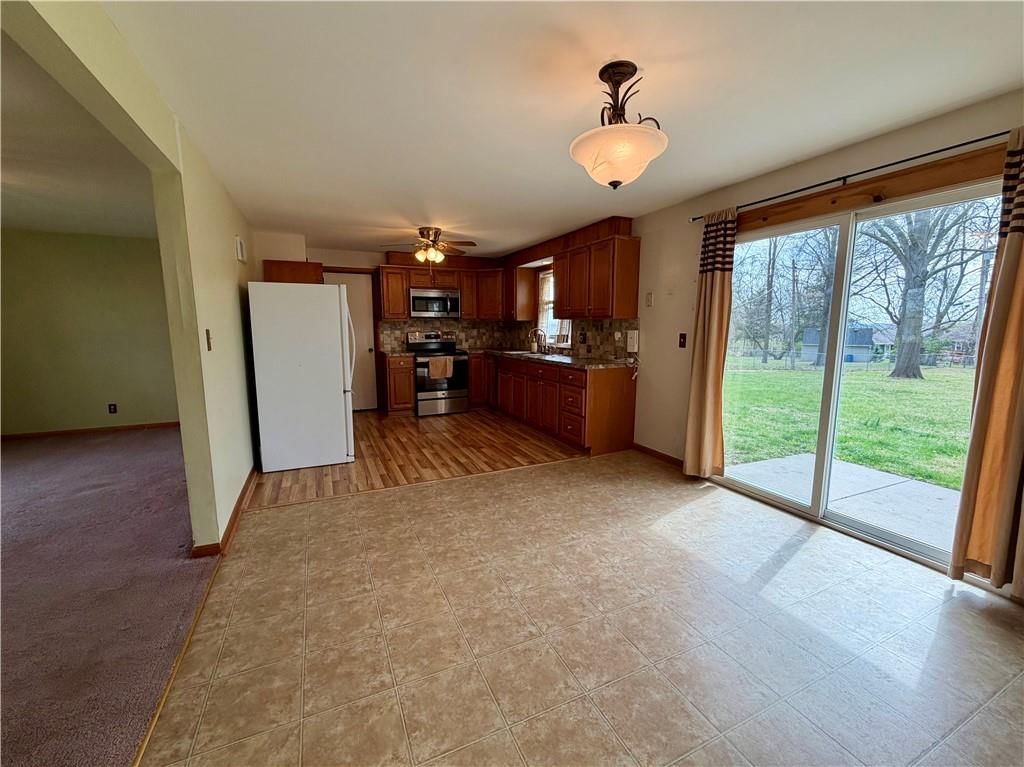 4903 NW 60th Street — photo 10