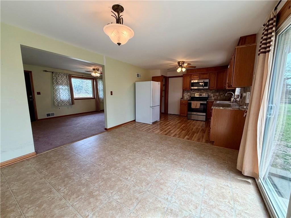 4903 NW 60th Street — photo 11