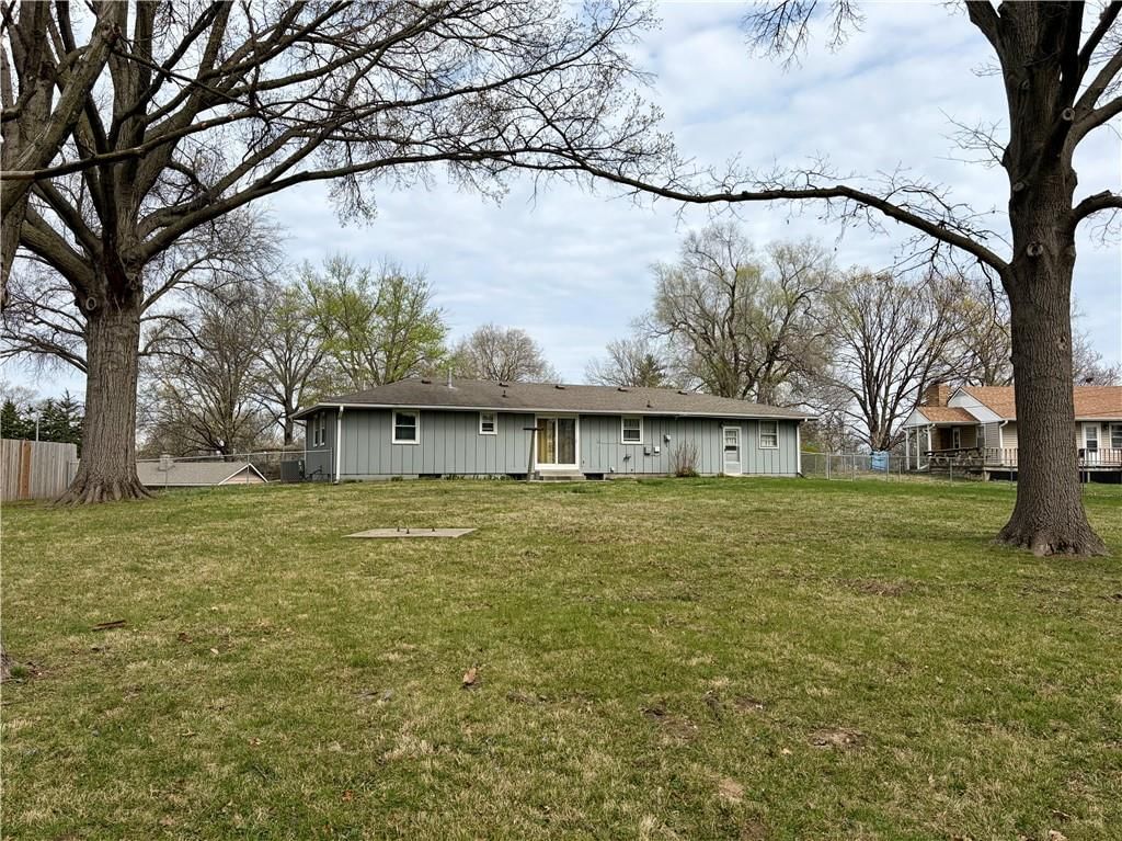 4903 NW 60th Street — photo 23