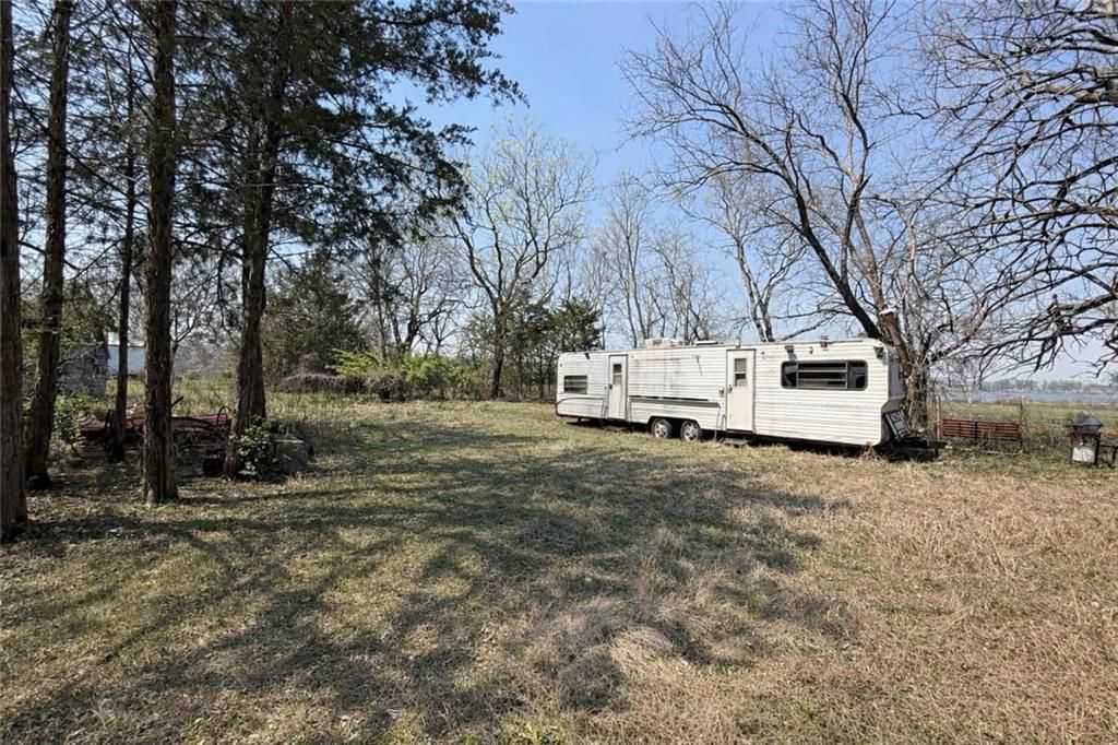 18760 McKinley Lake Road — photo 3