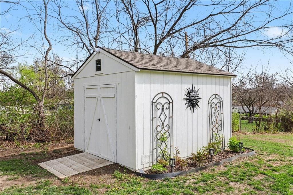 12321 Cherry Street — photo 38