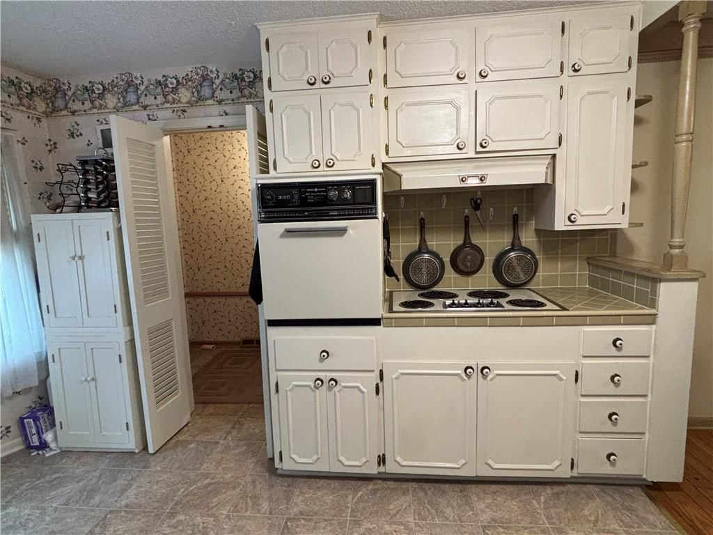 3619 S Ralston Avenue — photo 4