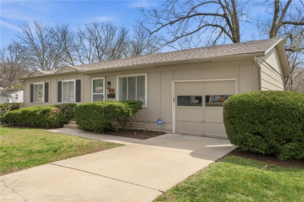 9915 Grandview Drive — photo 5