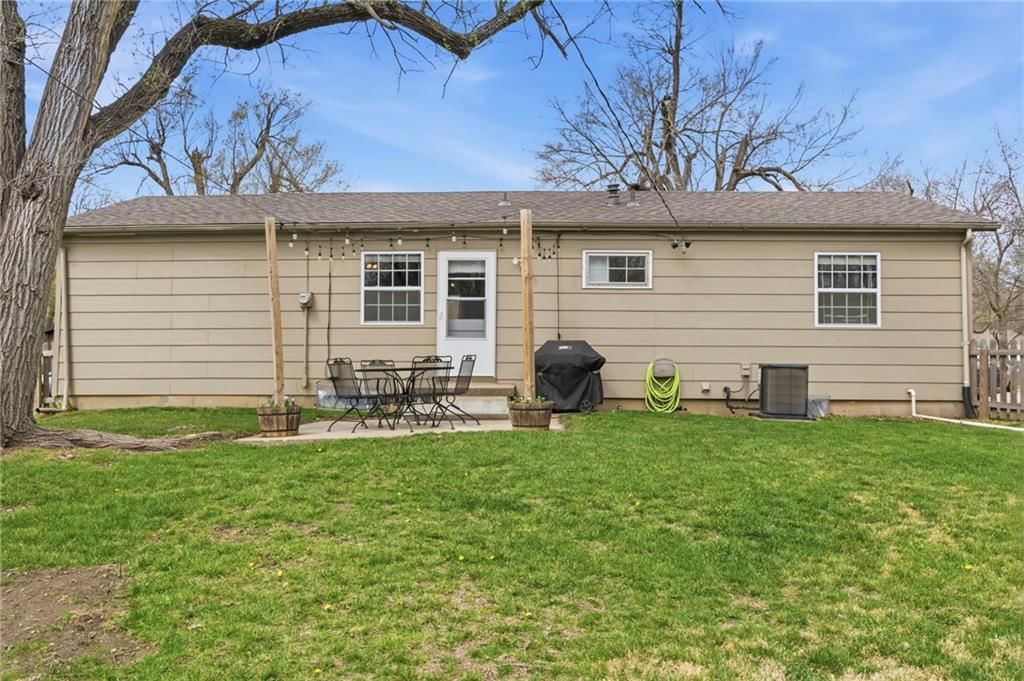 9915 Grandview Drive — photo 31