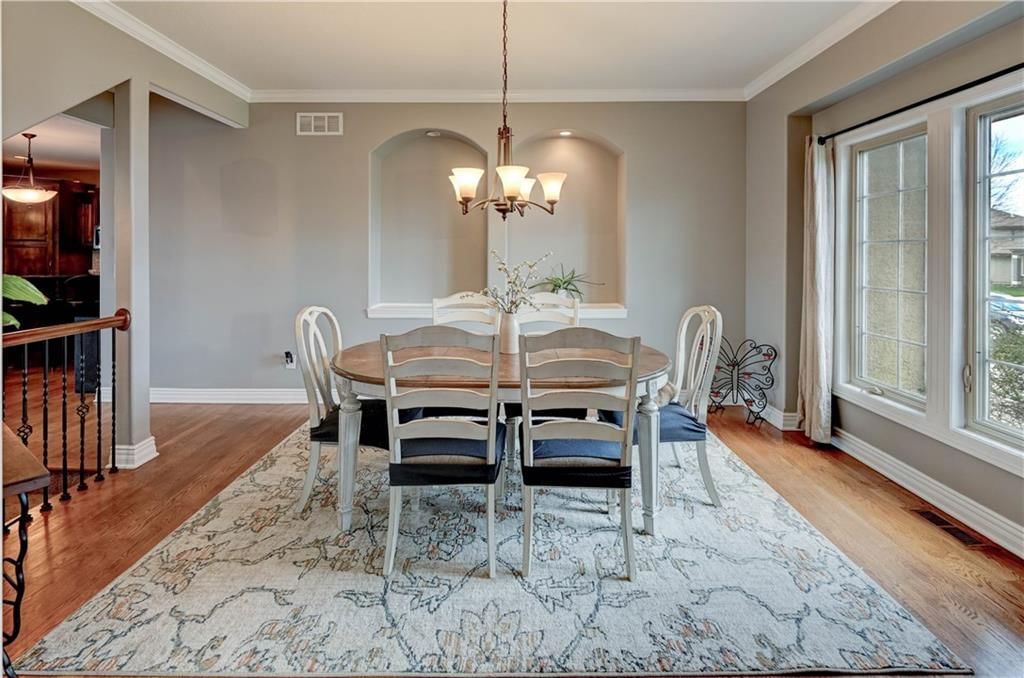500 NE Woodpark Lane — photo 6