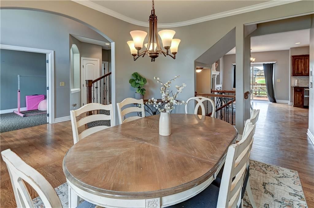 500 NE Woodpark Lane — photo 7