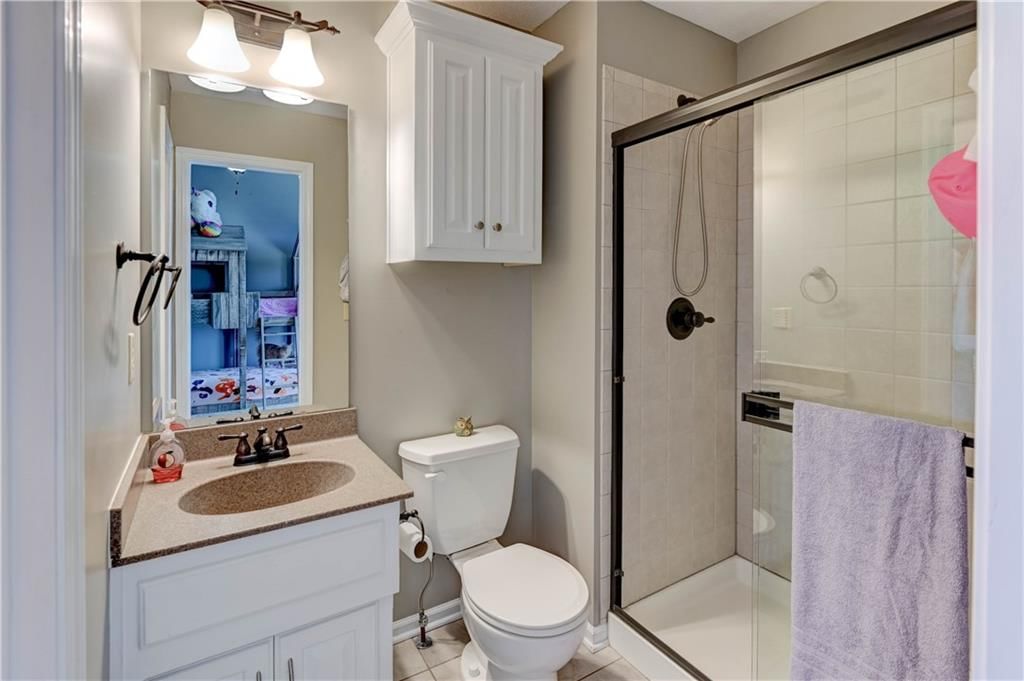 500 NE Woodpark Lane — photo 42