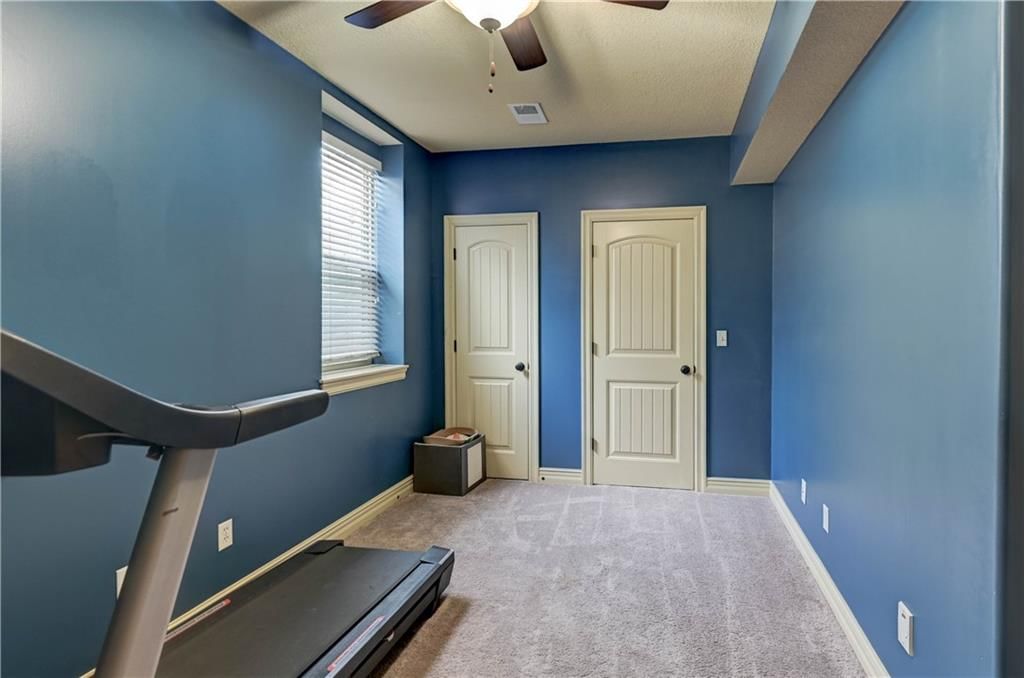 500 NE Woodpark Lane — photo 56