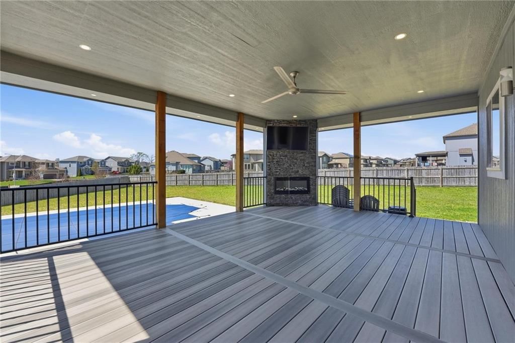 1413 SW Whistle Drive — photo 49