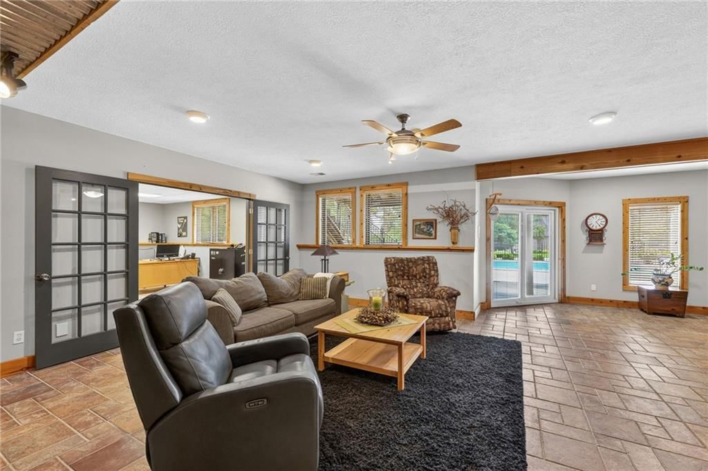 4232 SE Furlong Drive — photo 32