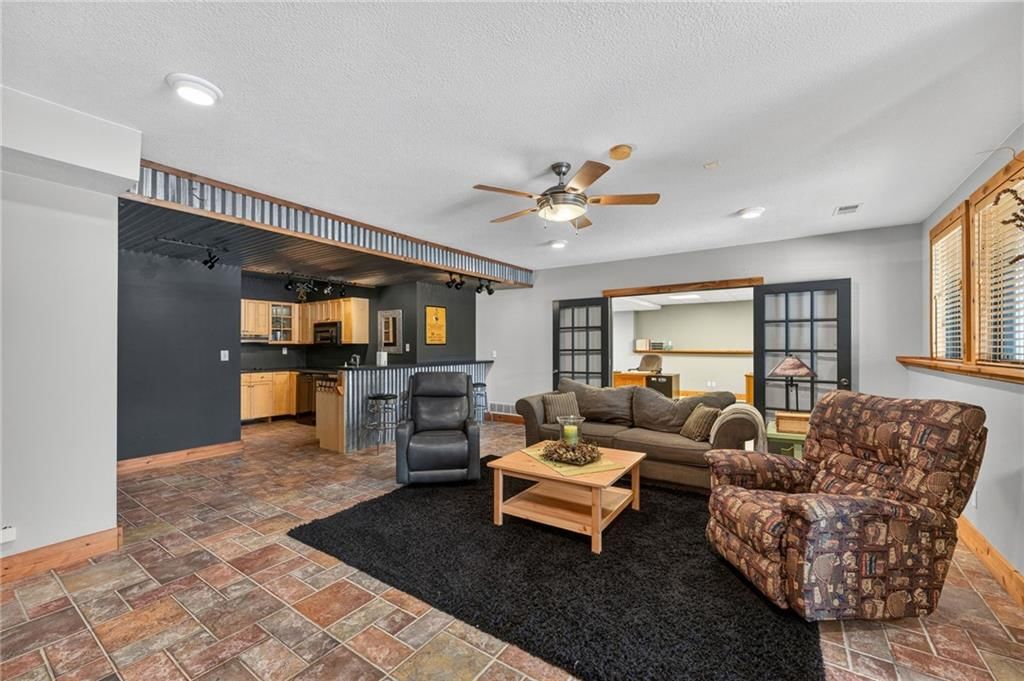 4232 SE Furlong Drive — photo 33