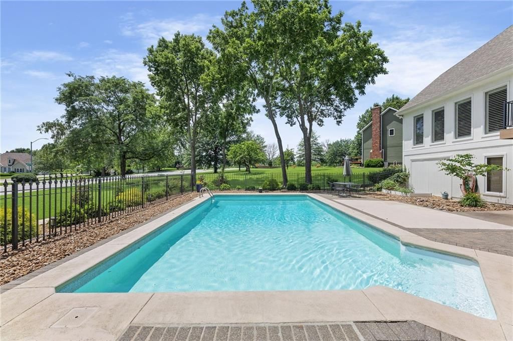 4232 SE Furlong Drive — photo 47