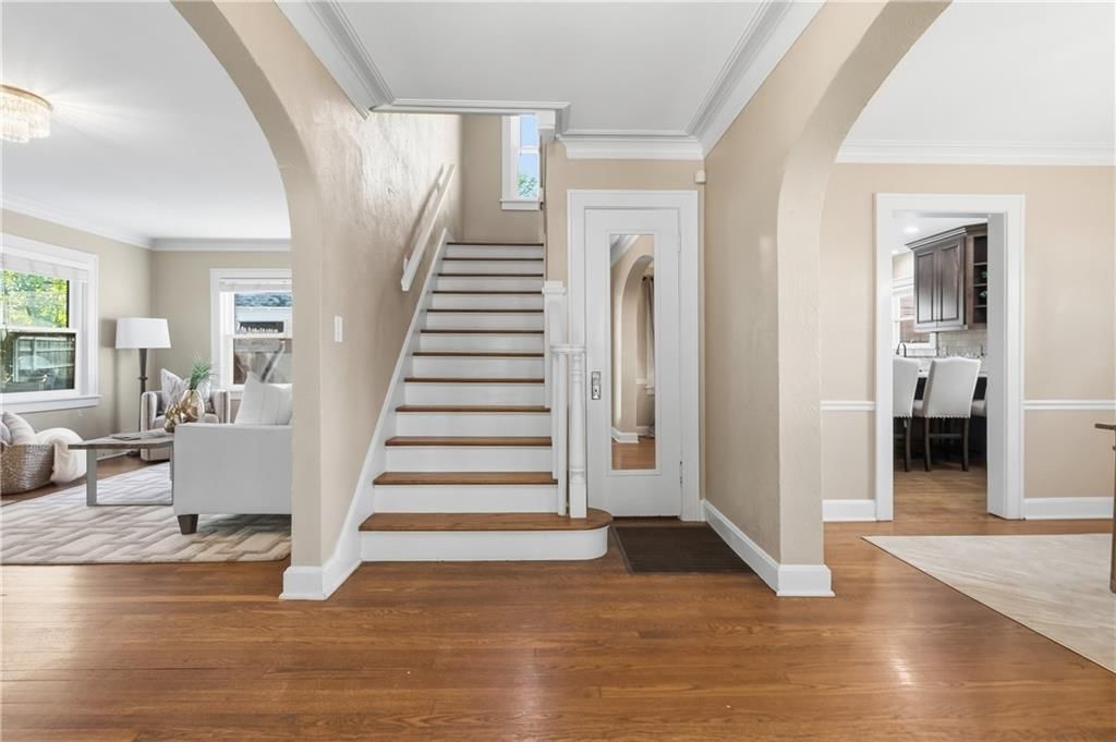 825 W Gregory Boulevard — photo 7