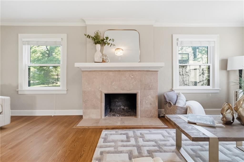 825 W Gregory Boulevard — photo 10