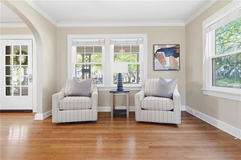 825 W Gregory Boulevard — photo 13