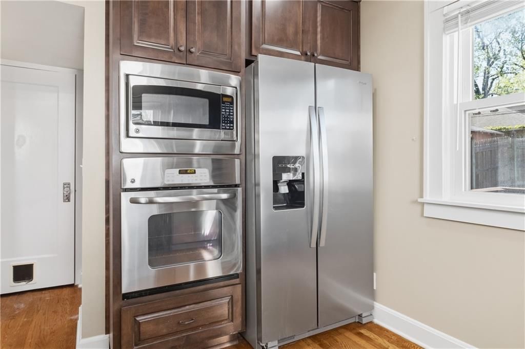 825 W Gregory Boulevard — photo 22