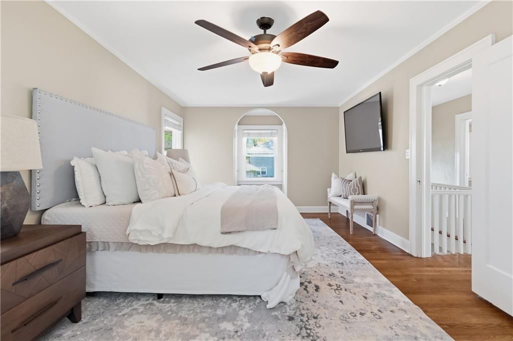 825 W Gregory Boulevard — photo 25