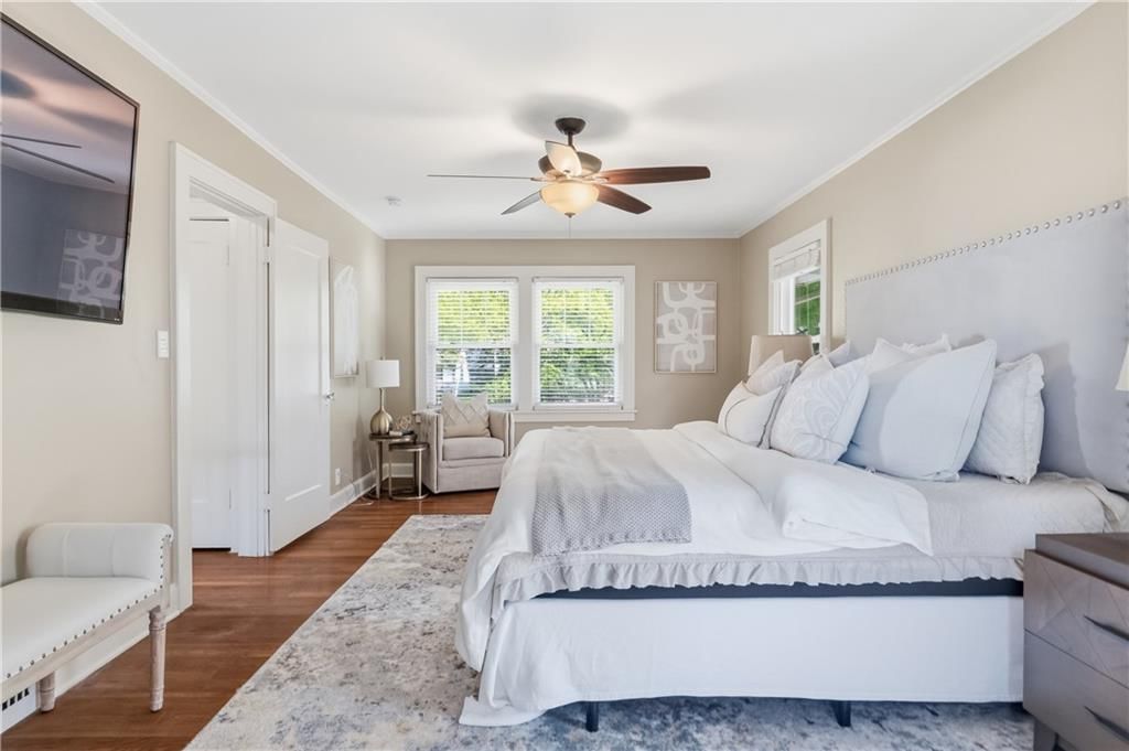 825 W Gregory Boulevard — photo 26