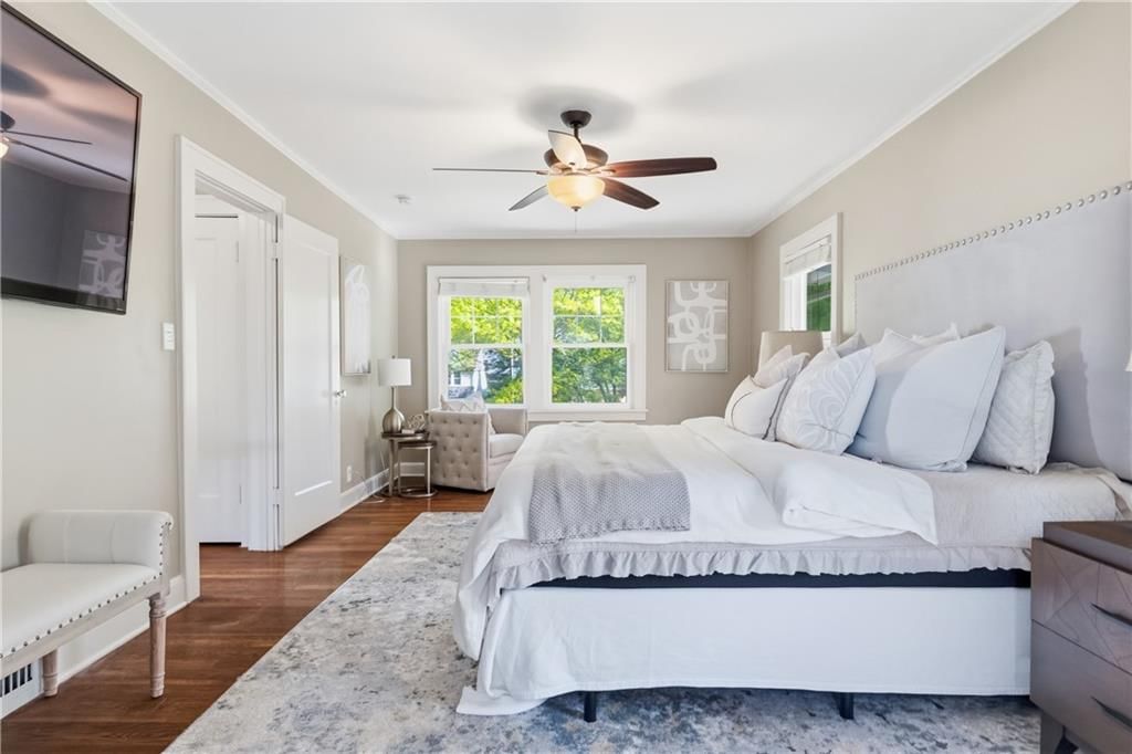 825 W Gregory Boulevard — photo 28