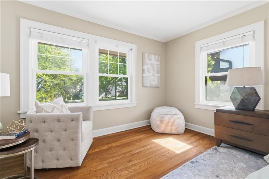 825 W Gregory Boulevard — photo 30