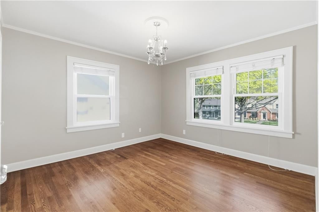 825 W Gregory Boulevard — photo 34