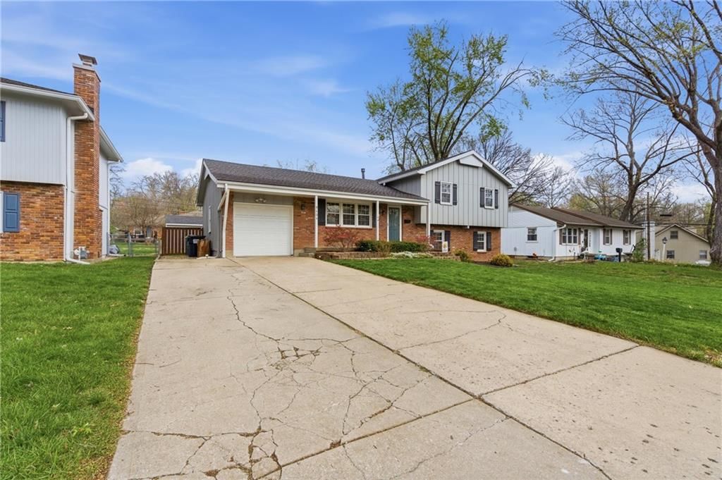 9404 Knox Drive — photo 3
