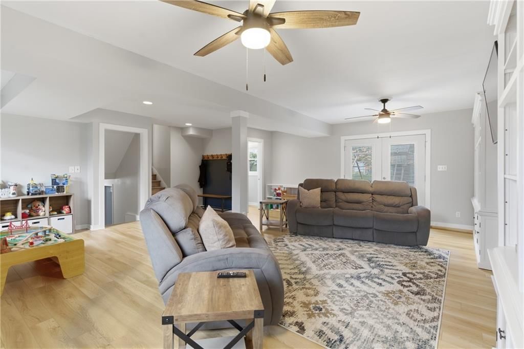 9404 Knox Drive — photo 21