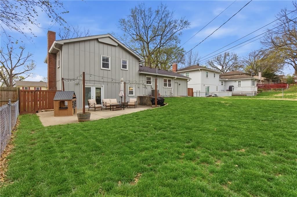 9404 Knox Drive — photo 32