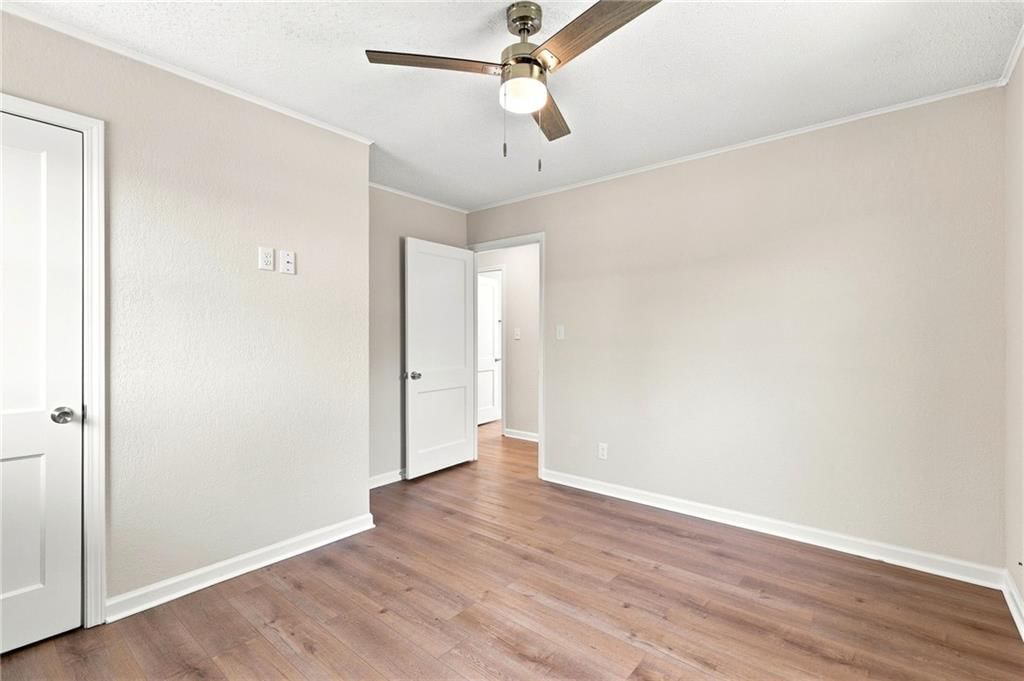 2141 Normandy Lane — photo 19