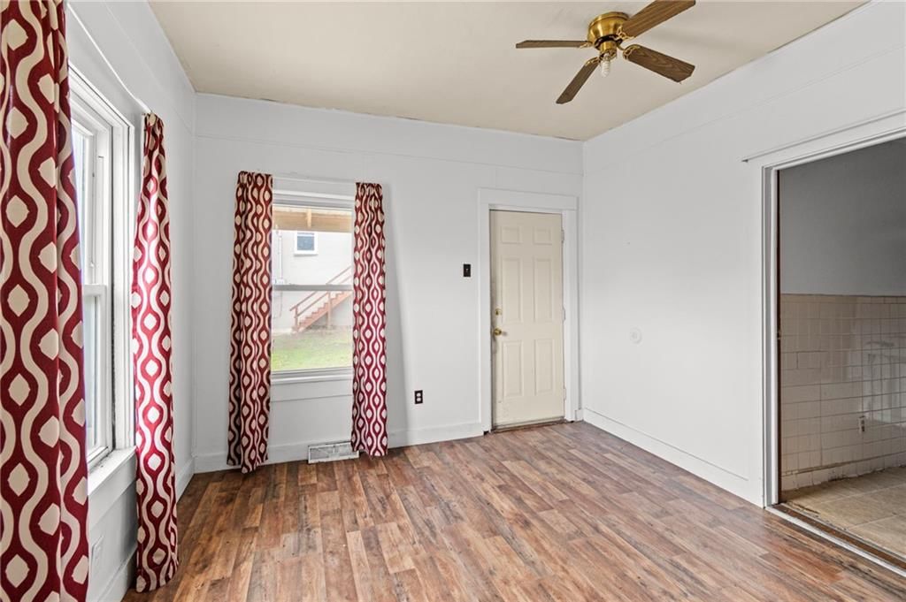 111 N Virginia Street — photo 10
