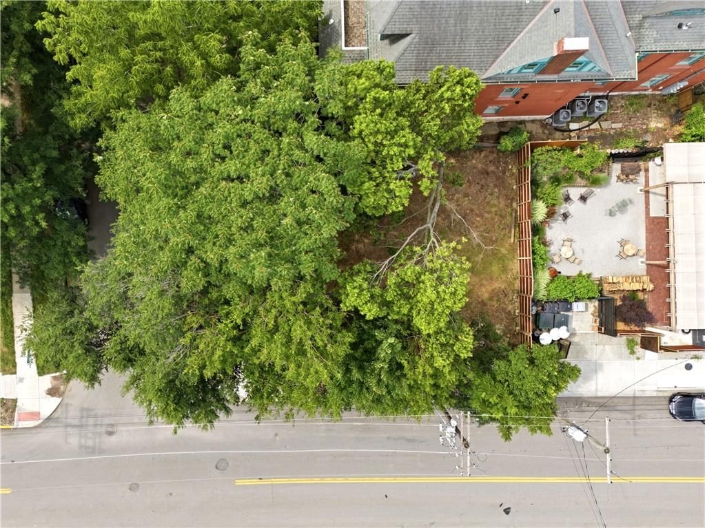 1700 Jefferson Street — photo 8