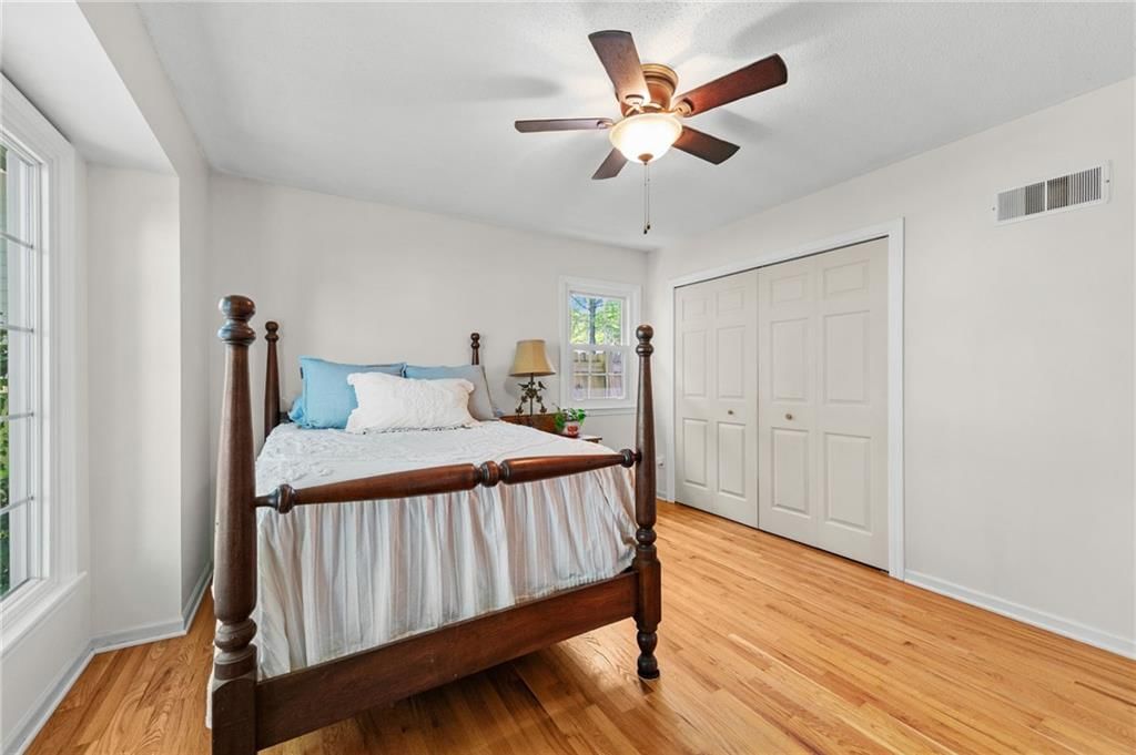 5118 Osage Avenue — photo 25