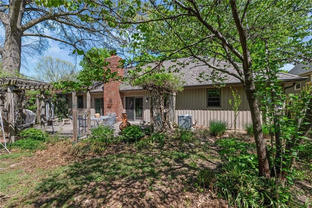 5118 Osage Avenue — photo 40
