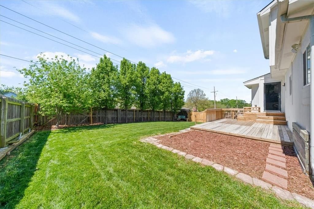 2615 NE SPRINGBROOK Street — photo 13