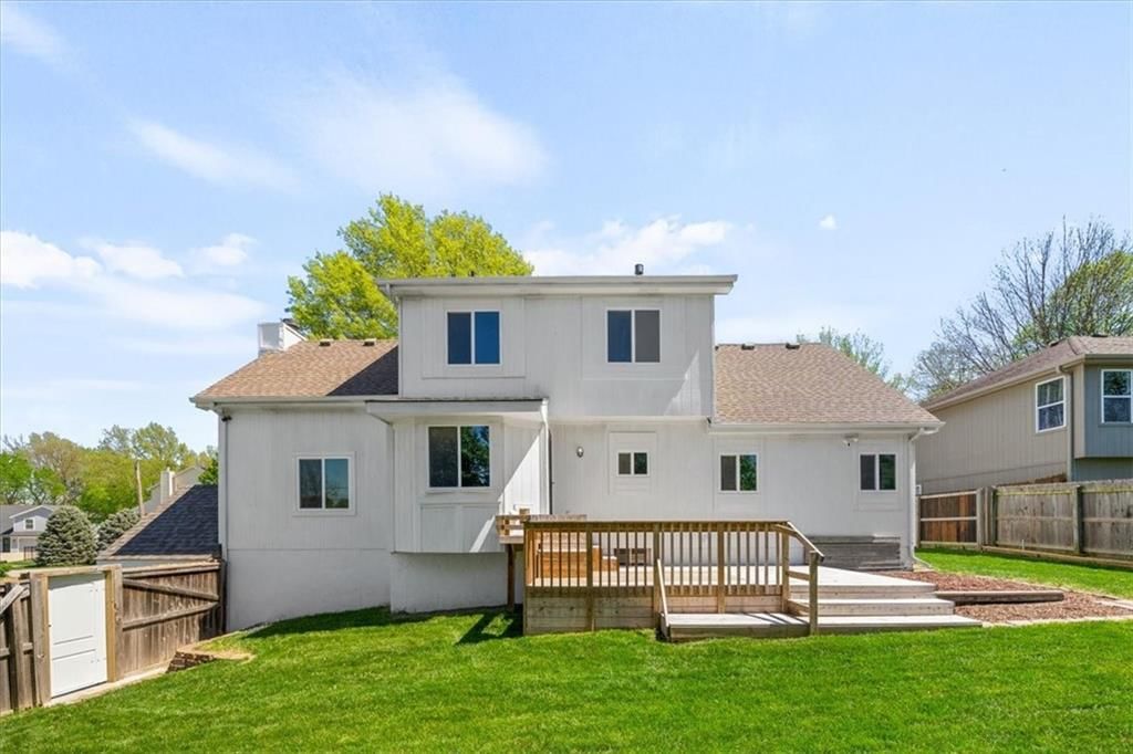 2615 NE SPRINGBROOK Street — photo 30