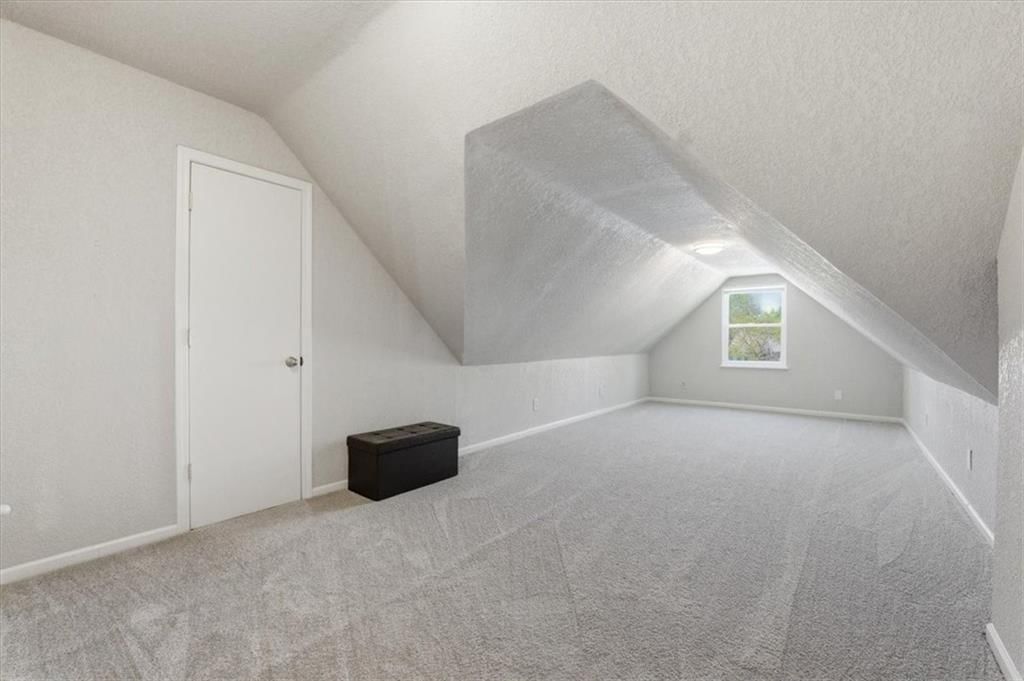 303 SW Albatross Court — photo 21