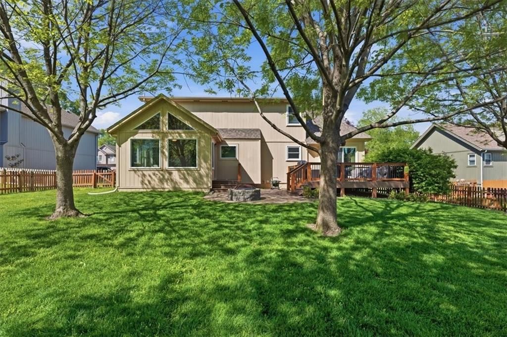 303 SW Albatross Court — photo 26