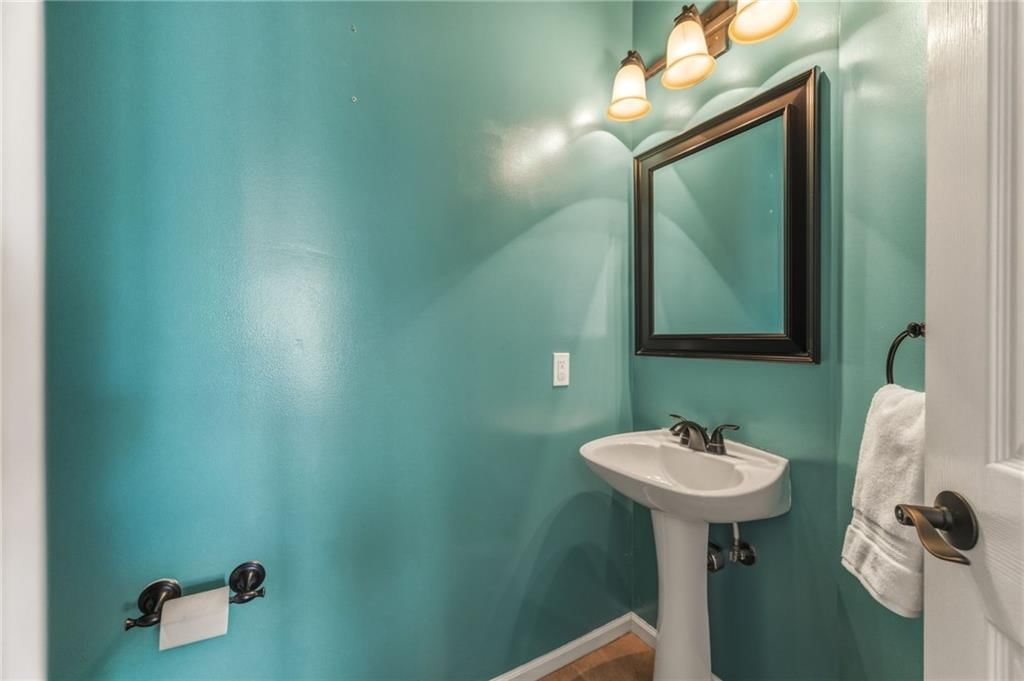16319 S Burch Street — photo 12