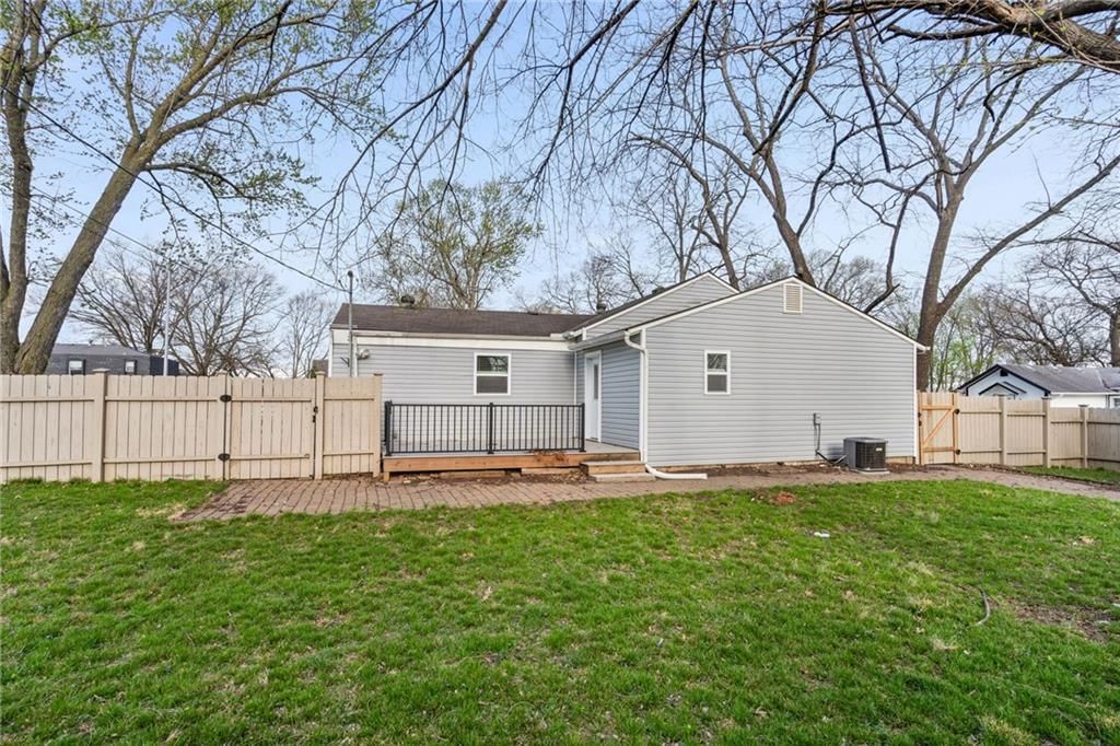 8617 Grant Street — photo 23