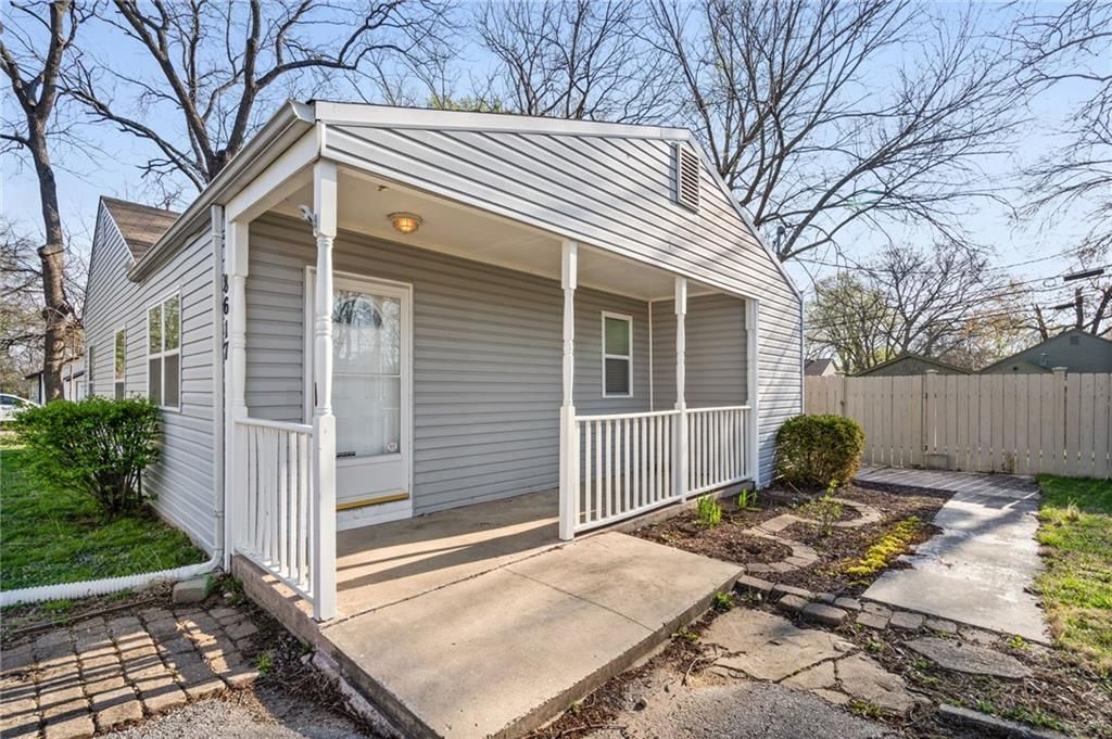 8617 Grant Street — photo 25