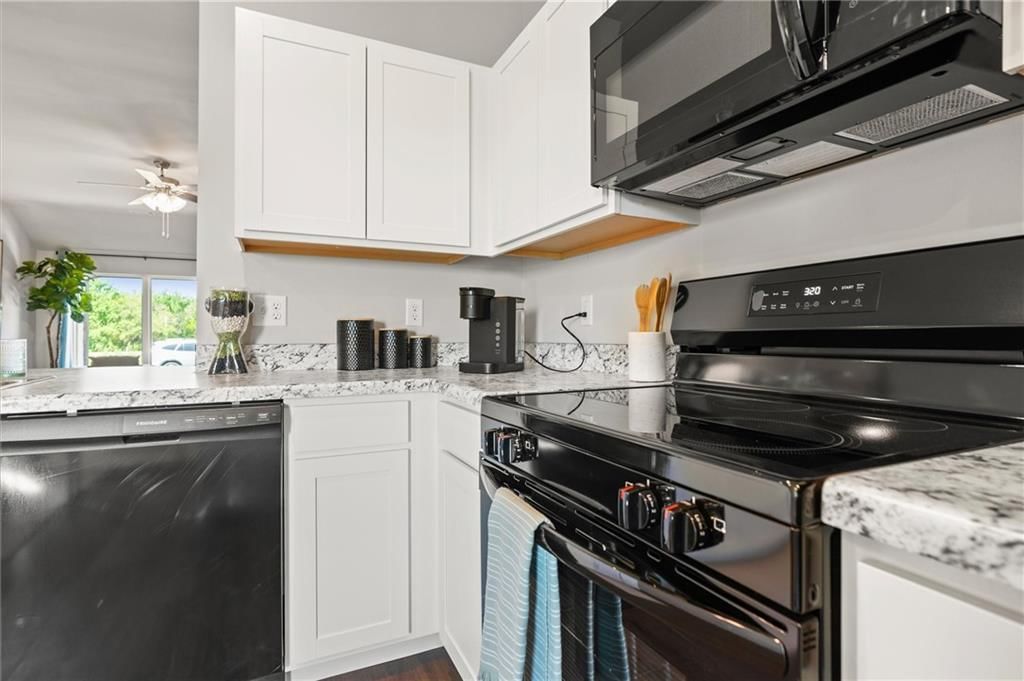 20861 Starside Street — photo 13