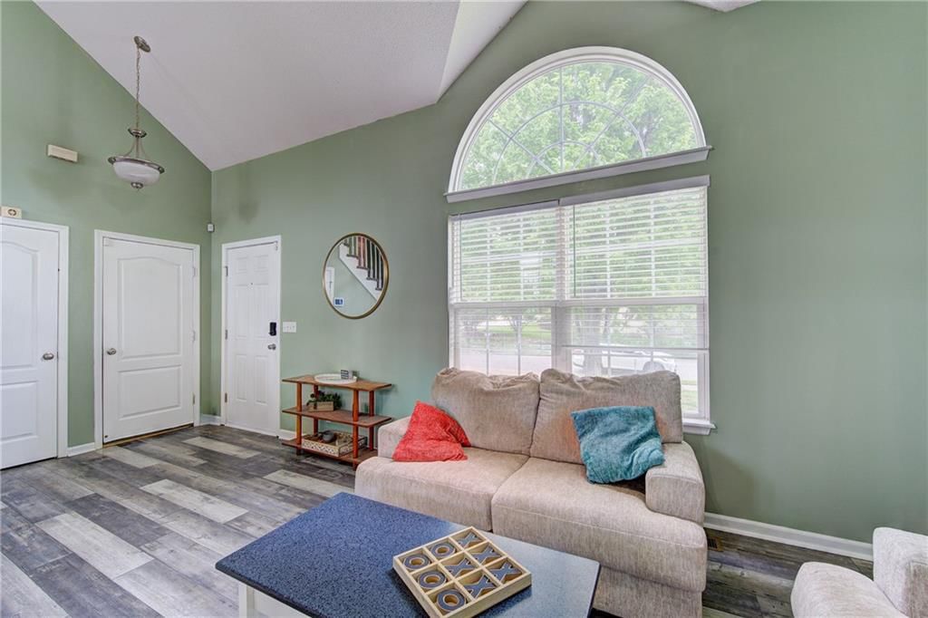 428 Madison Creek Drive — photo 5