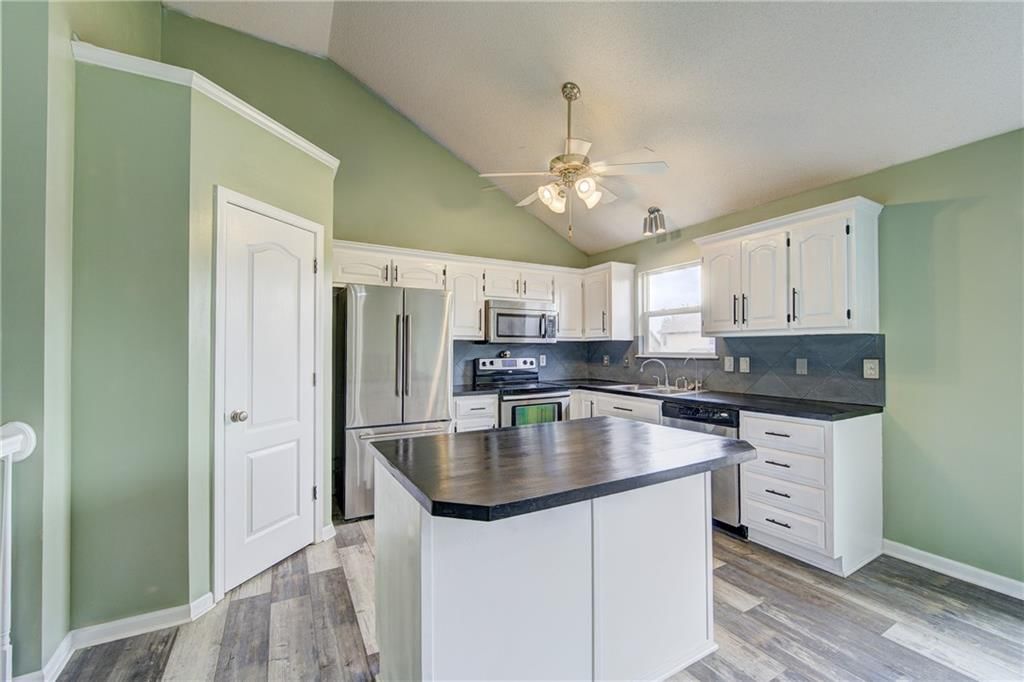 428 Madison Creek Drive — photo 7