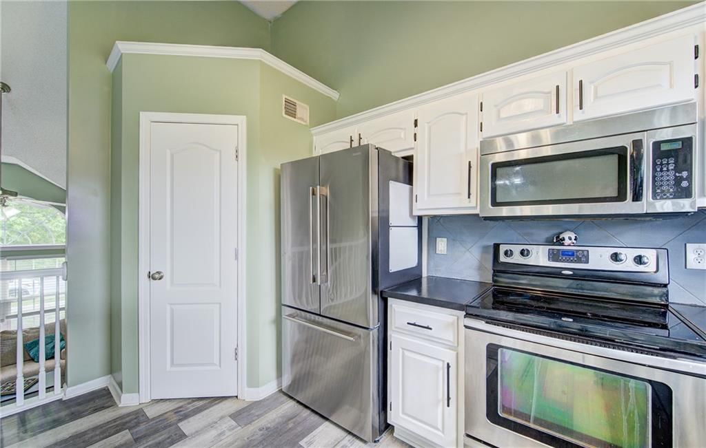 428 Madison Creek Drive — photo 9