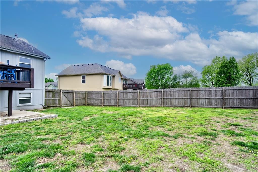 428 Madison Creek Drive — photo 35