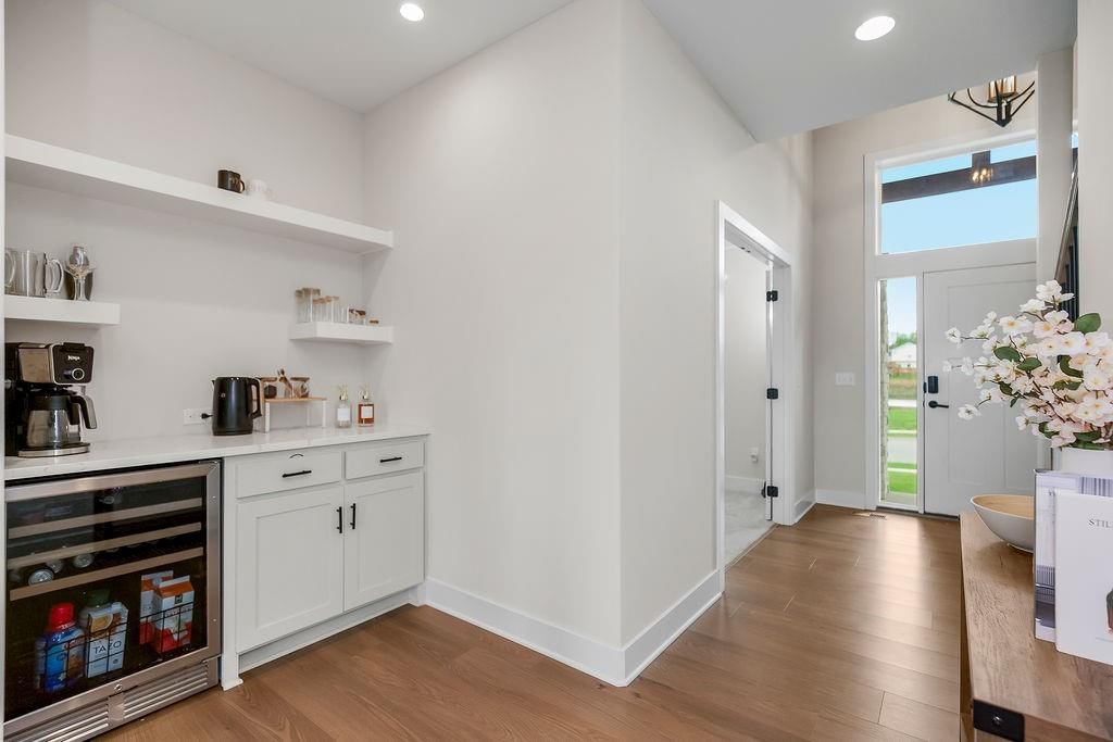 10505 N Flora Avenue — photo 2