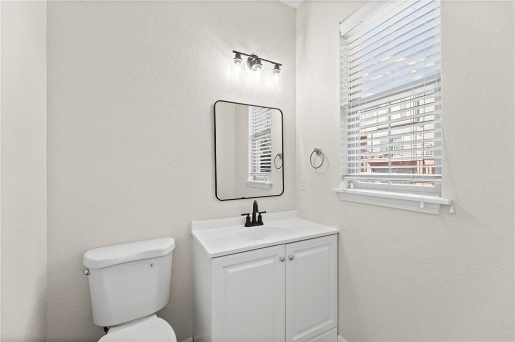 5245 Overland Drive — photo 13