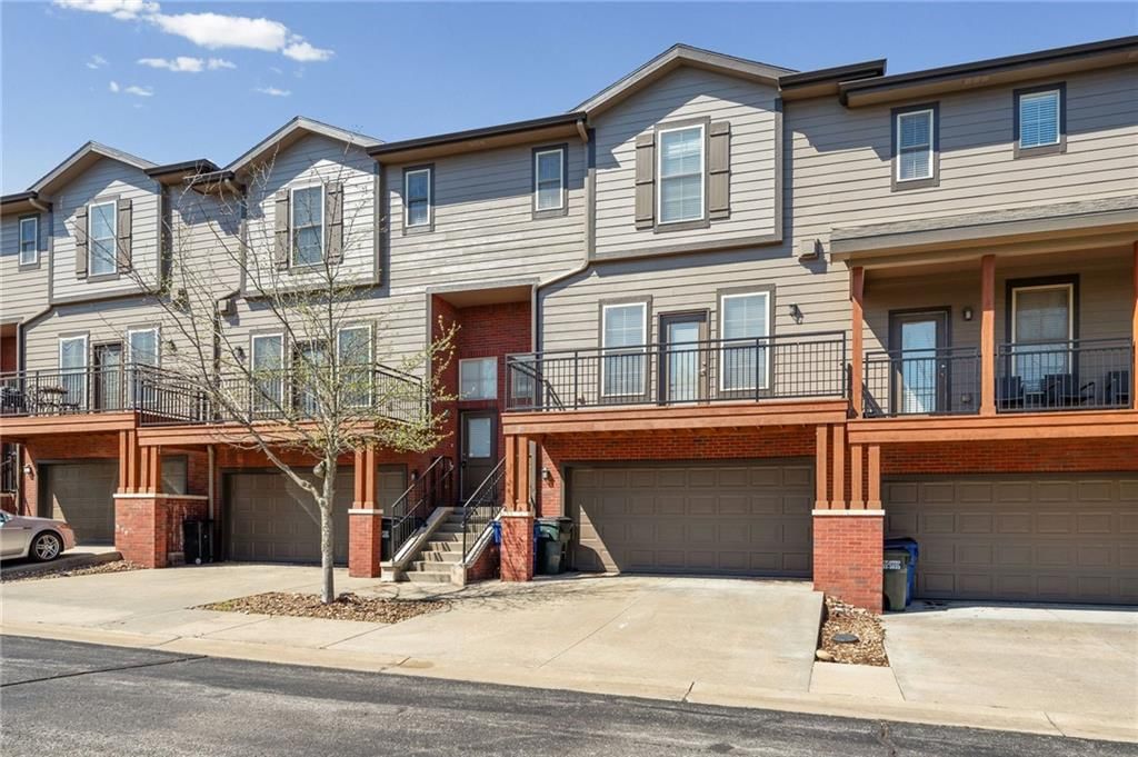 5245 Overland Drive — photo 29