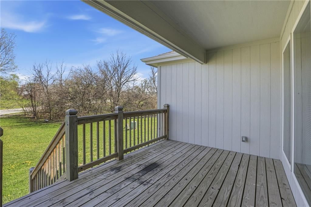 21805 Southcreek Road — photo 11
