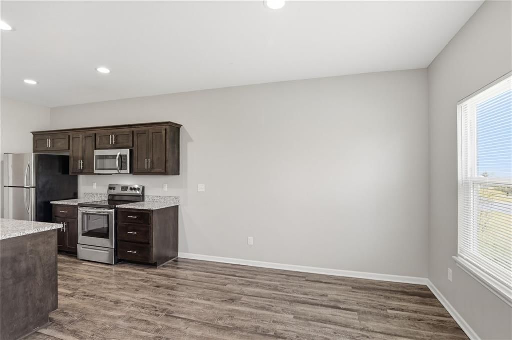 21805 Southcreek Road — photo 22